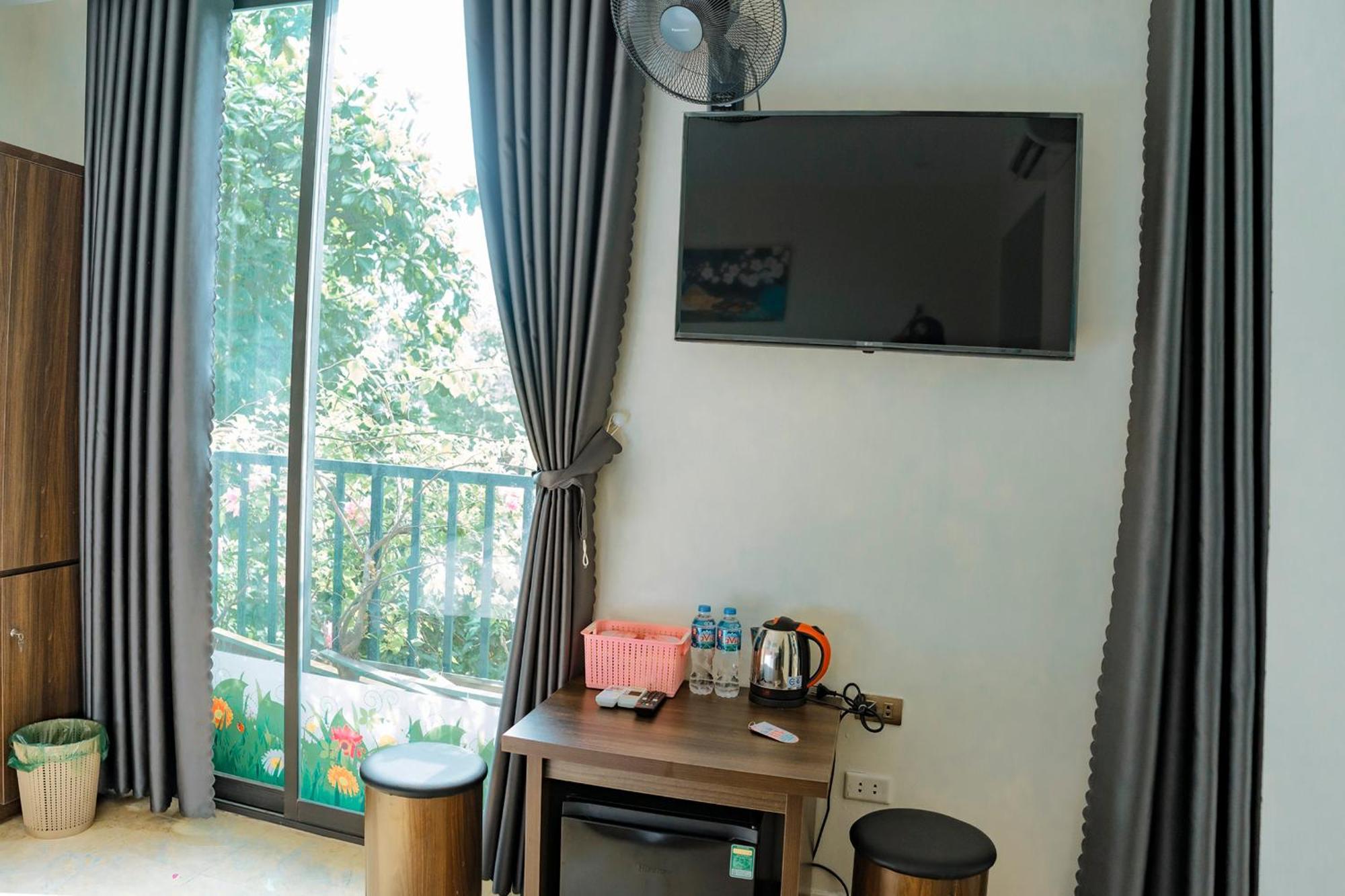 Thu Ha Hotel Uong Bi Luaran gambar